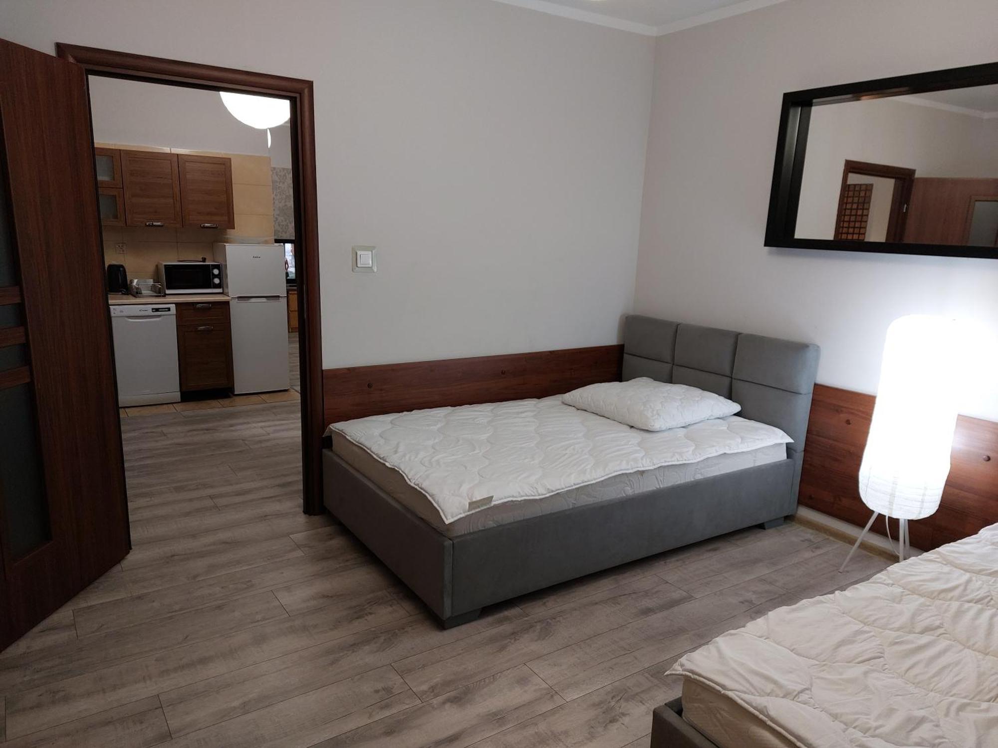 Glogow Przy Chopina Apartment Bagian luar foto